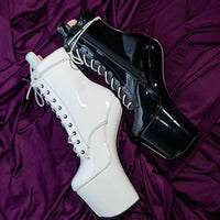Boots "LILY MUNSTER"