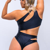 Body “UNDER MY SPELL”